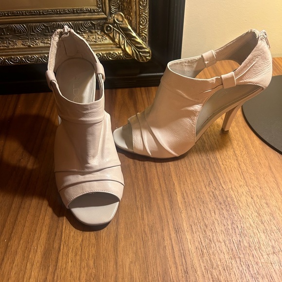 Aldo Women's Heels in Light Pink - Picture 9 of 10